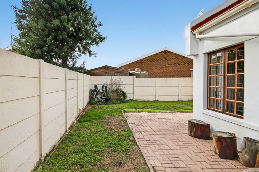 3 Bedroom Property for Sale in Strand South Western Cape